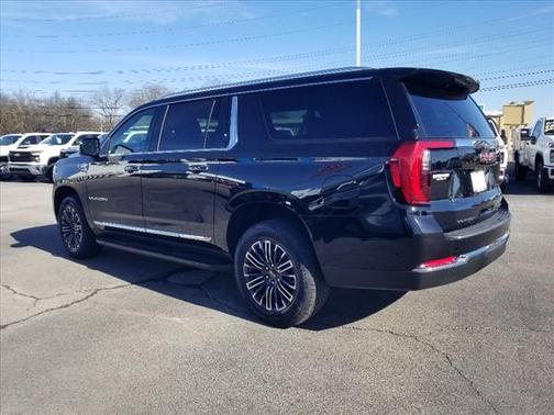 2025 GMC Yukon XL 4WD Elevation