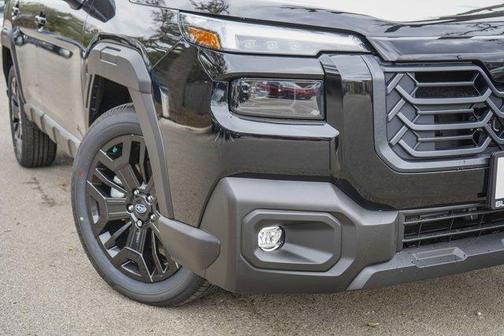 Crystal Black Pearl 2026 Subaru Outback Limited XT