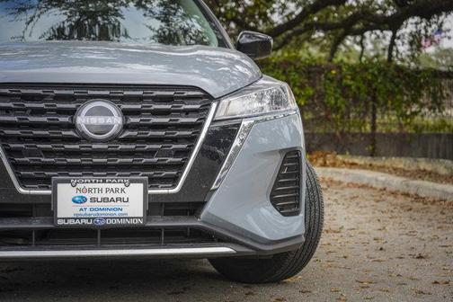 2024 Nissan Kicks SV