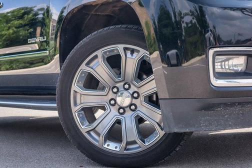 2016 GMC Yukon XL Denali