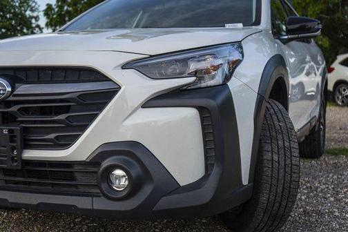 Crystal White Pearl 2024 Subaru Outback Premium