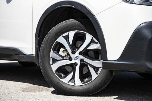 2022 Subaru Outback Touring