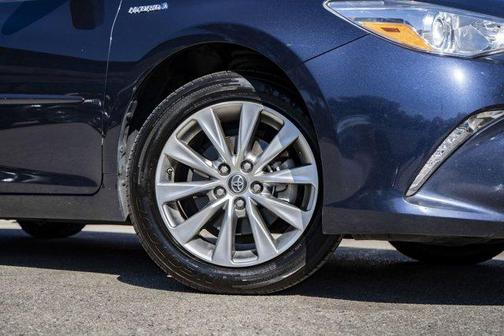 2017 Toyota Camry Hybrid XLE