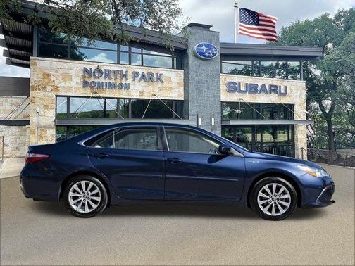 2017 Toyota Camry Hybrid XLE