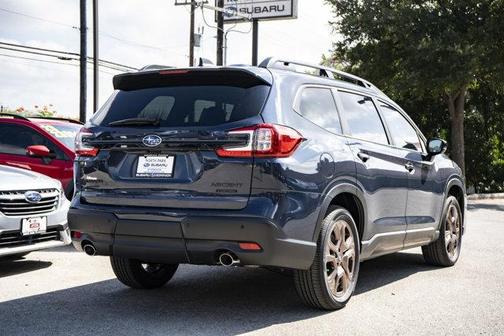 2025 Subaru Ascent Limited Bronze Edition