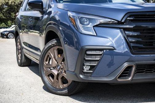 2025 Subaru Ascent Limited Bronze Edition