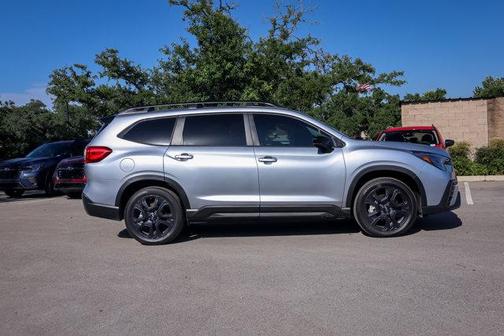 2025 Subaru Ascent Onyx Edition Touring