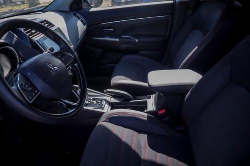 2023 Mitsubishi Outlander Sport 2.0 ES