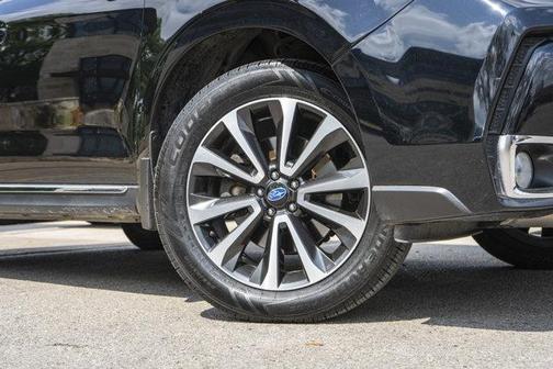 Crystal Black Silica 2018 Subaru Forester 2.0XT Touring