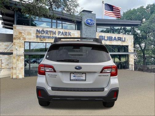 2019 Subaru Outback 2.5i