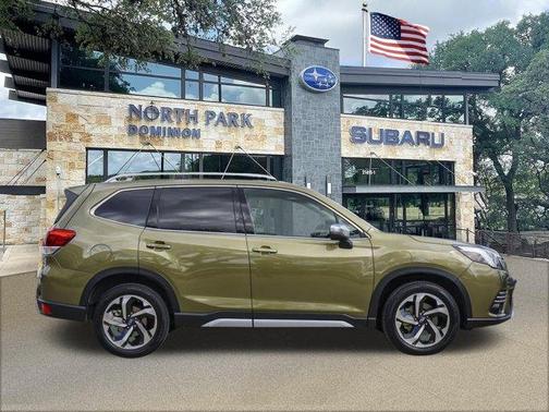 2023 Subaru Forester Touring