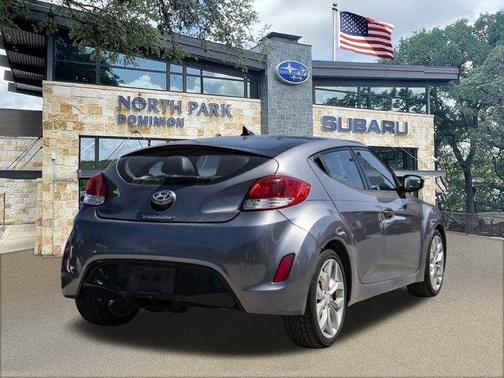 2015 Hyundai Veloster Base