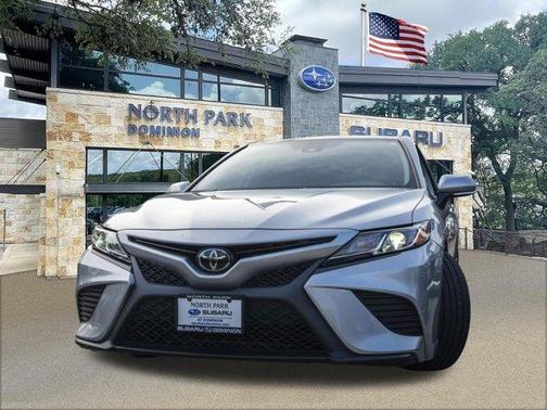 Celestial Silver Metallic 2020 Toyota Camry SE