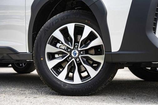 2025 Subaru Outback Touring