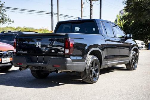 2023 Honda Ridgeline Black Edition