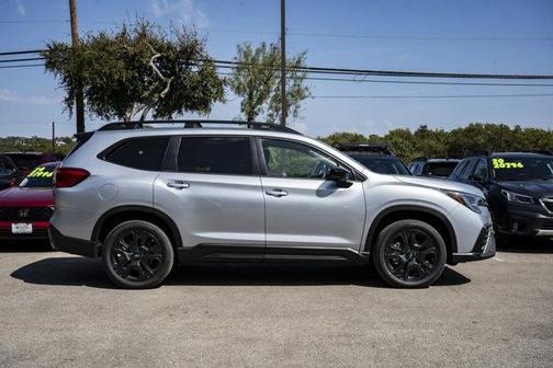2025 Subaru Ascent Onyx Edition Touring