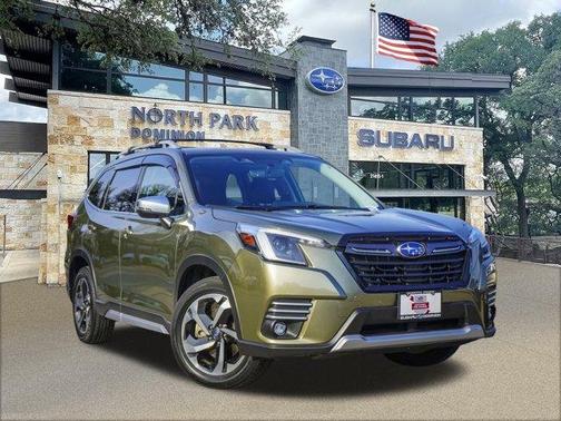 2023 Subaru Forester Touring