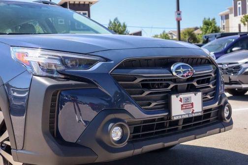2025 Subaru Outback Base