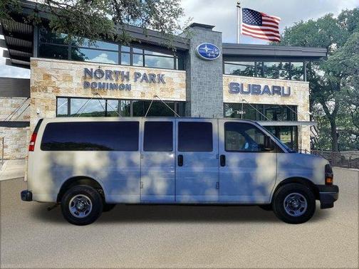 2020 Chevrolet Express 3500 LT