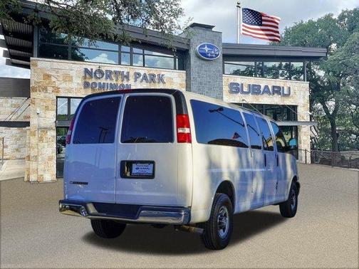 2020 Chevrolet Express 3500 LT