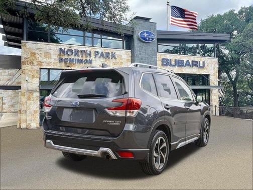 Magnetite Gray Metallic 2023 Subaru Forester 2.5i Touring