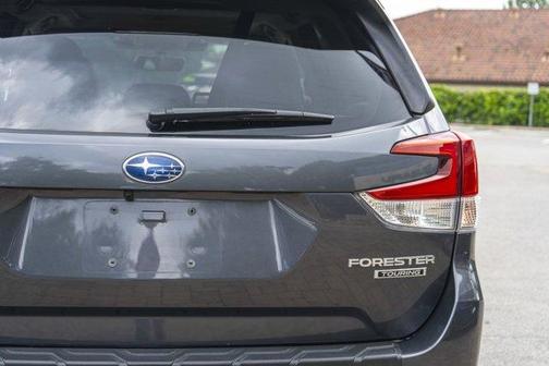 Magnetite Gray Metallic 2023 Subaru Forester 2.5i Touring
