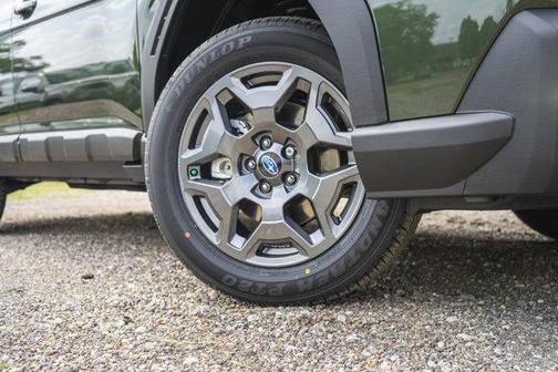 Deep Emerald Green 2026 Subaru Outback Premium