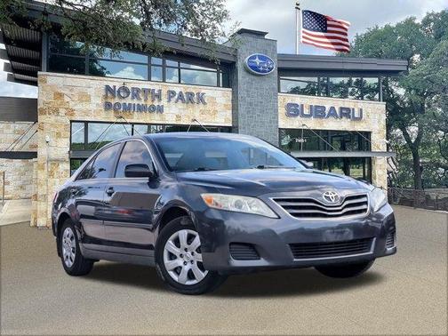 2010 Toyota Camry LE