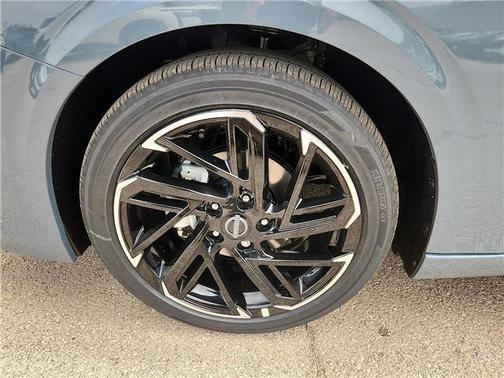 Atlantic Gray Metallic 2026 Nissan Sentra SR