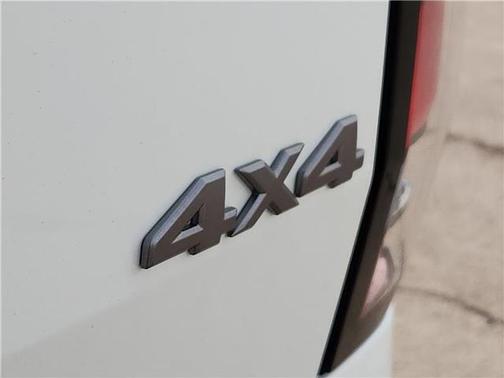 Glacier White 2026 Nissan Frontier S