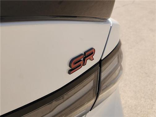 Aspen White Tricoat/Super Black 2026 Nissan Sentra SR