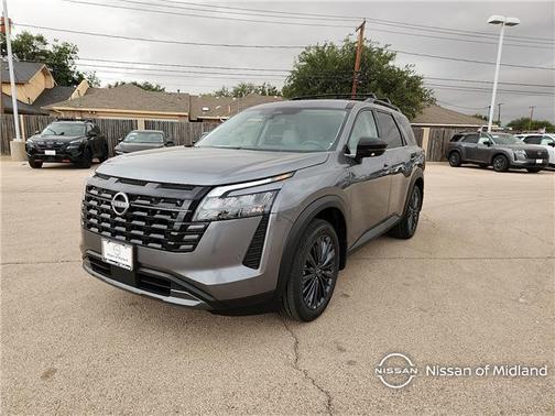 Gun Metallic 2026 Nissan Pathfinder SL