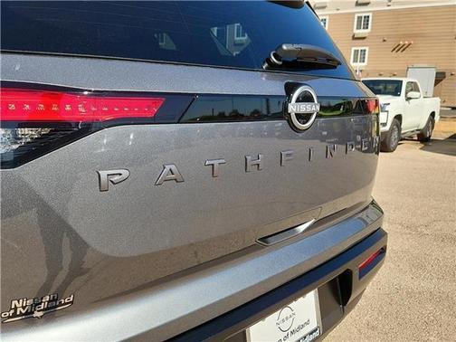 Gun Metallic 2026 Nissan Pathfinder SV
