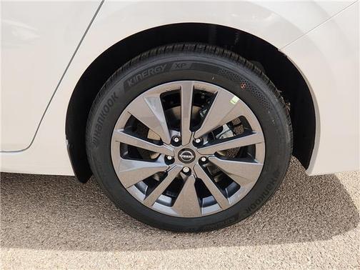 Aspen White Tricoat 2026 Nissan Sentra SL
