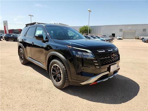 Super Black 2026 Nissan Pathfinder Rock Creek