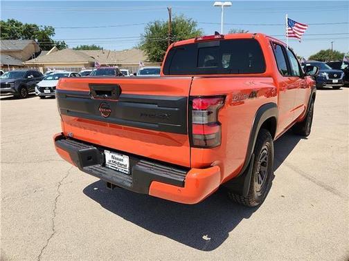 2025 Nissan Frontier PRO-4X