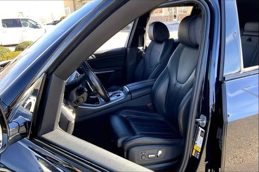 2022 BMW X5 PHEV xDrive45e