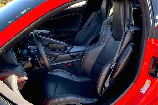 2025 Chevrolet Corvette Stingray w/1LT