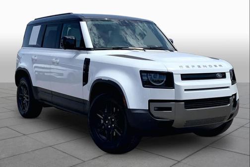 Fuji White 2026 Land Rover Defender P300 S