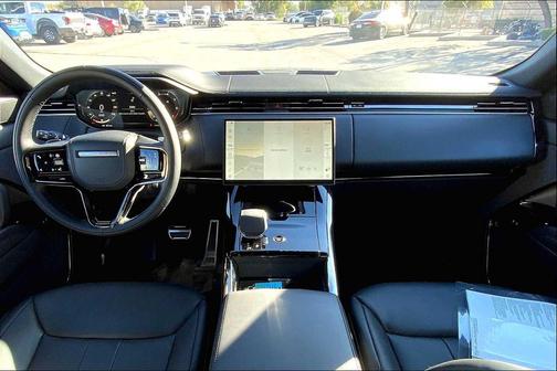 2025 Land Rover Range Rover Sport SE