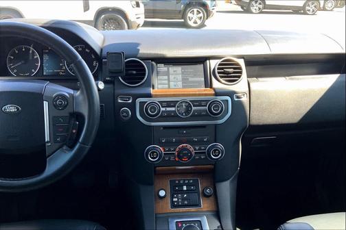 2014 Land Rover LR4 Base