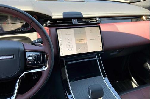 2026 Land Rover Range Rover Velar P400 Autobiography
