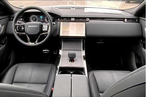 2026 Land Rover Range Rover Velar P250 SE R-Dynamic