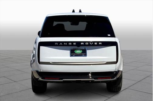 2025 Land Rover Range Rover P400 SE
