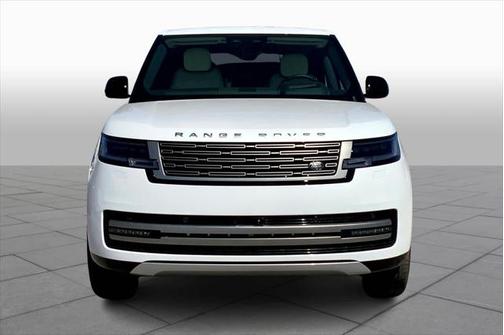 2025 Land Rover Range Rover P400 SE