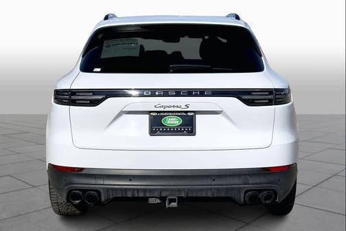 2021 Porsche Cayenne S