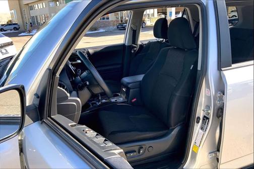 2024 Toyota 4Runner TRD Off Road