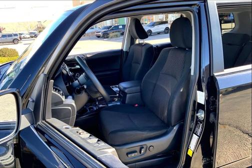 2024 Toyota 4Runner TRD Off Road