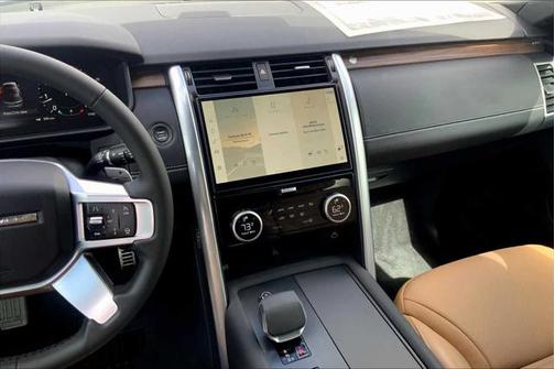 2025 Land Rover Discovery P360 Dynamic SE