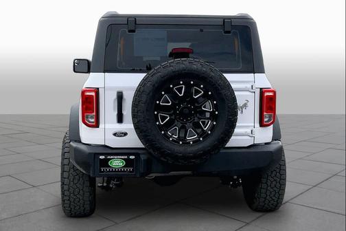 Oxford White 2022 Ford Bronco 4 Door 4x4